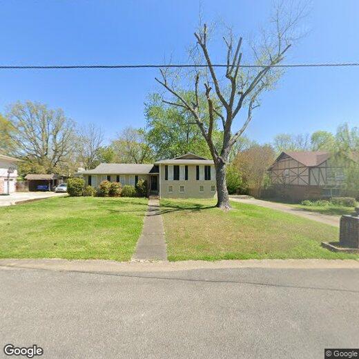 Primary Photo - 2031 Carraway Ln