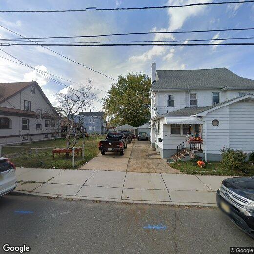 125 Pershing Ave Unit 2 Flr, Carteret, NJ 07008 Room for Rent in