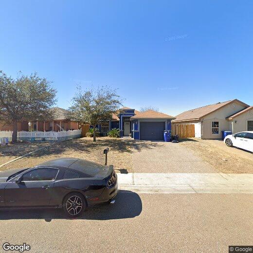 Foto principal - Charming single-story home, freshly renovated