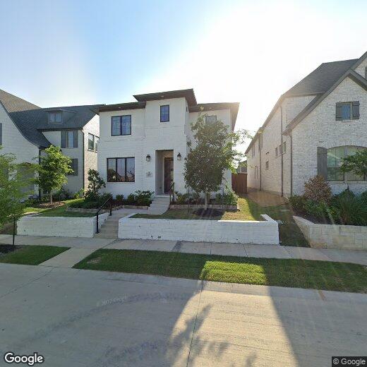 Primary Photo - 1019 Sprangletop St