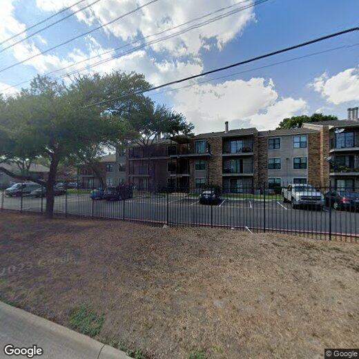 Foto principal - 8109 Skillman St