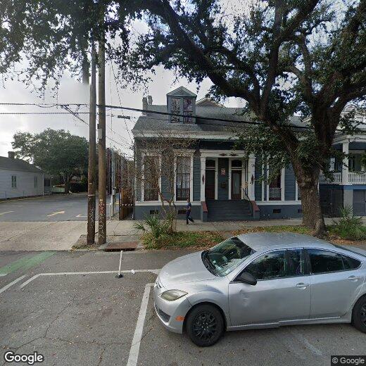 Primary Photo - 924 Elysian Fields Ave
