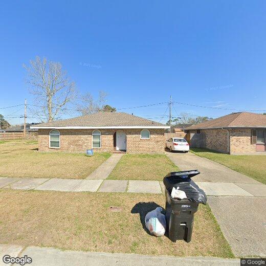 Primary Photo - 2204 River Queen Dr