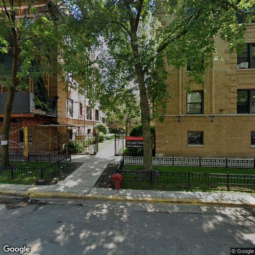 Primary Photo - 529 W Wellington Ave