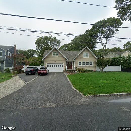 1092 Cassel Ave, Bay Shore, NY 11706 House Rental in Bay Shore, NY