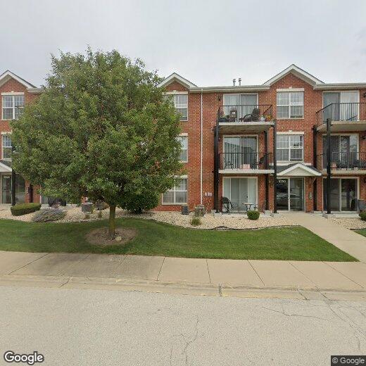 Primary Photo - 16671 Liberty Cir