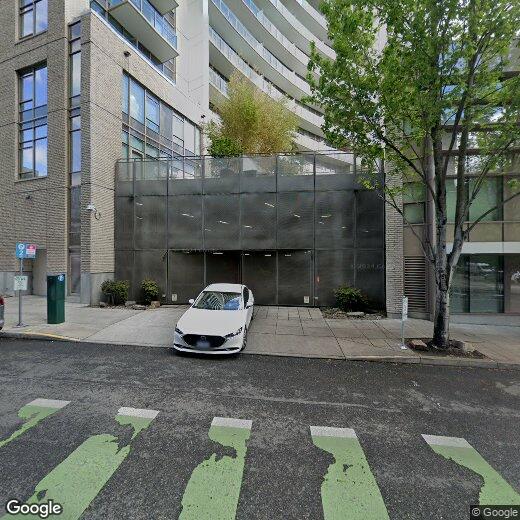 Primary Photo - 949 NW Overton St