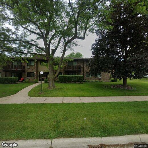 2630 N Windsor Dr, Arlington Heights, IL 60004 Condo for Rent in