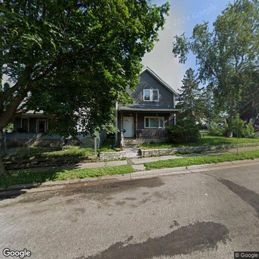 Primary Photo - 733 Case Ave E