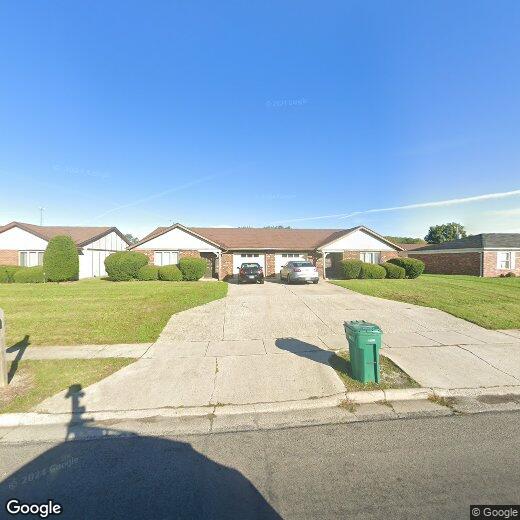 Foto principal - 2066 Edgewood Dr