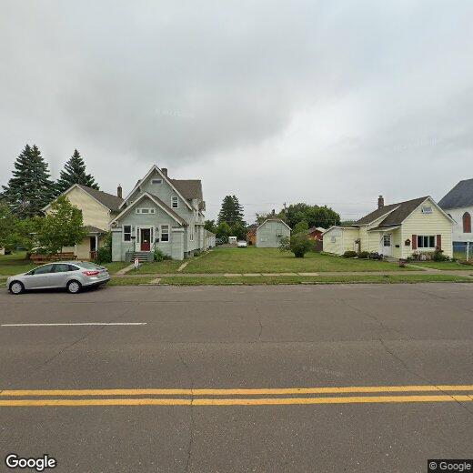 Primary Photo - 616 1/2 Grand ave