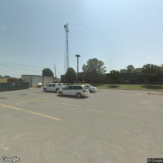 Foto principal - 1220 W 4th St
