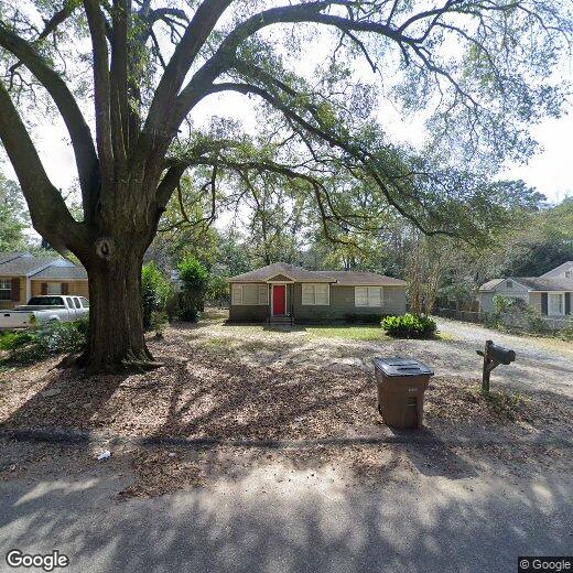 5207 Azalea Cir S House for Rent in Mobile, AL