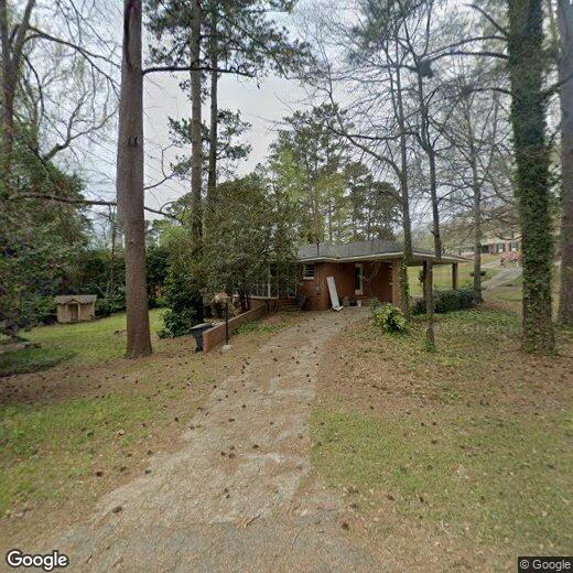 220 Lakeshore Dr, Milledgeville, GA 31061 House Rental in