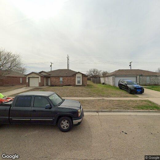 Foto principal - 4602 Greyhound Dr