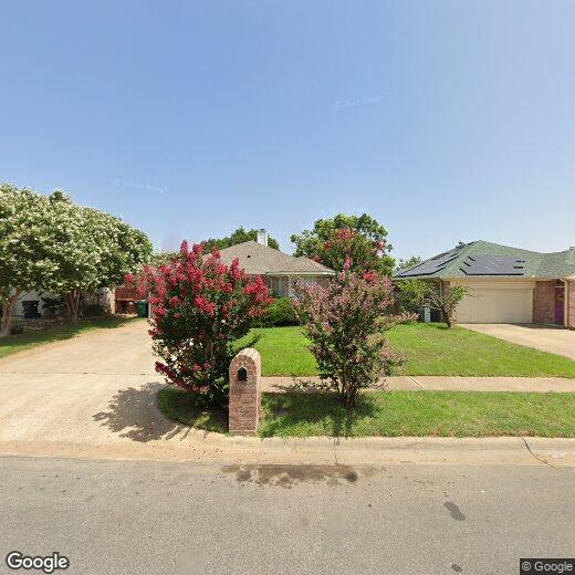 Primary Photo - 2305 Wildwood Ln