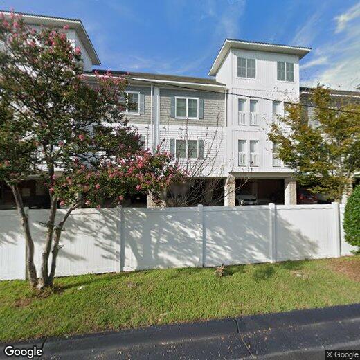 Primary Photo - 7922 Shore Dr