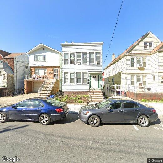 Primary Photo - 161 Audubon Ave