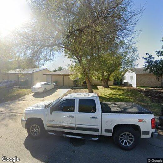 Primary Photo - 129 N Meadow St
