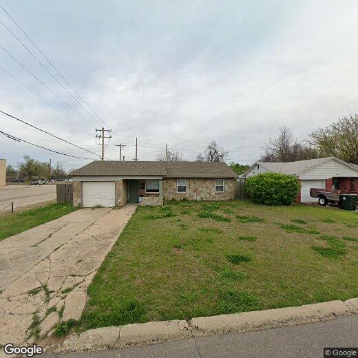 Primary Photo - 703 Traub Pl