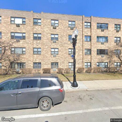 Primary Photo - 6414 N Ridge Blvd