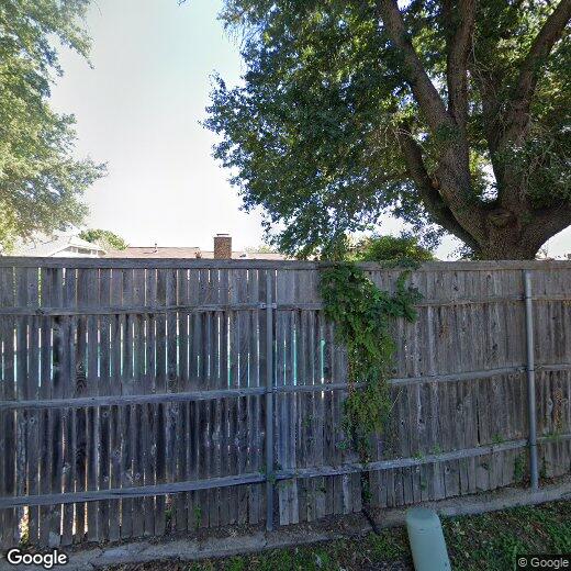 Foto principal - 1005 Harness Ln