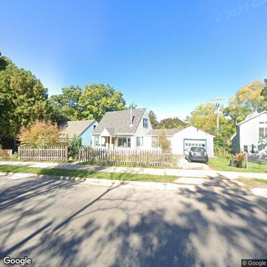 Primary Photo - 2910 Bluff St
