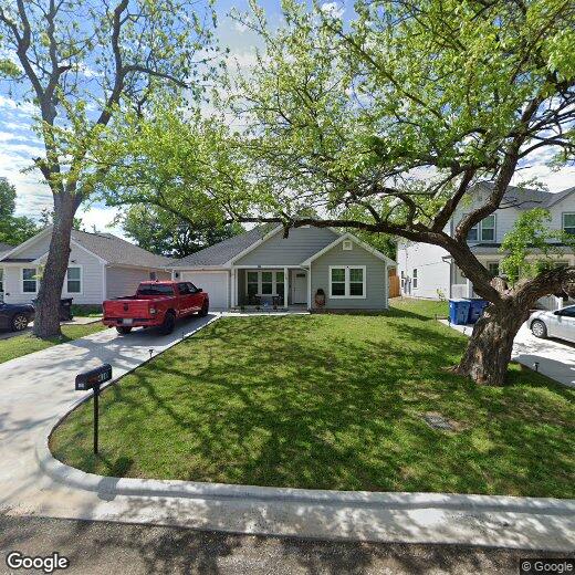 410 E Elm St, Denison, TX 75021 Townhome Rentals in Denison TX