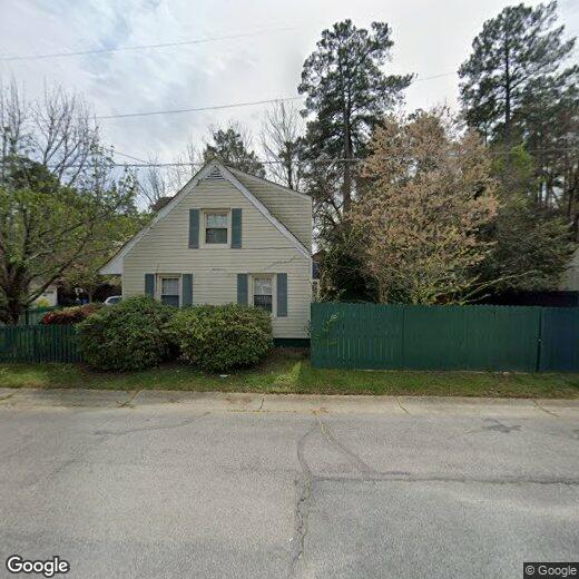 Foto principal - 215 Hinsdale Ave