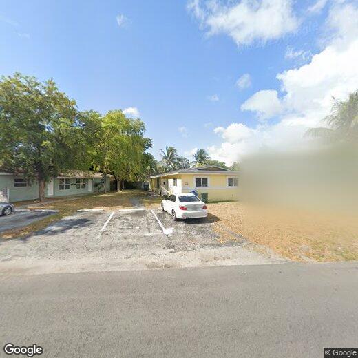 Primary Photo - 250 NE 41st St