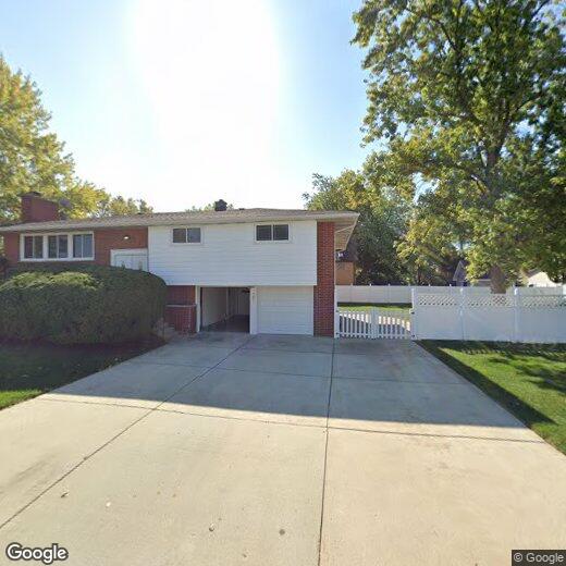 Primary Photo - 701 Terry Ln