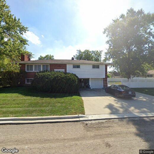 701 Terry Ln, Countryside, IL 60525 House Rental in Countryside, IL