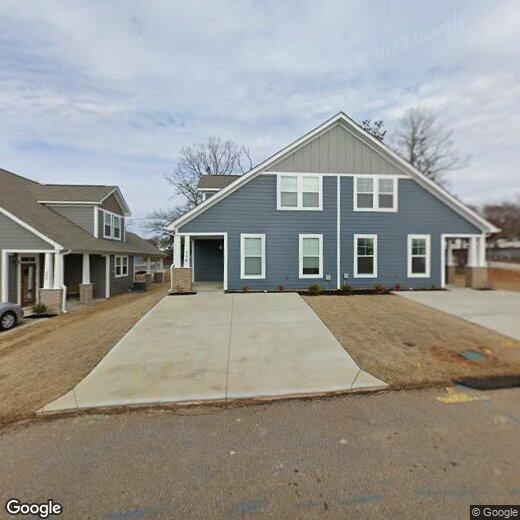 Primary Photo - 550 Twin Lake Rd