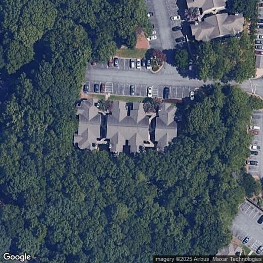 Foto principal - 1313 Red Deer Way