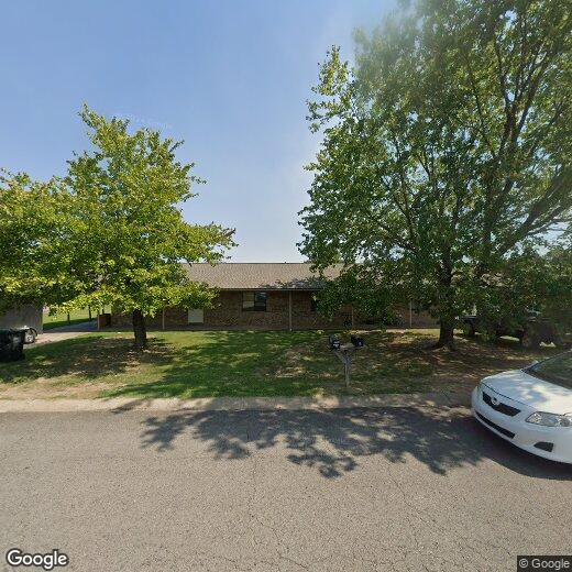 Primary Photo - 1201 S Frankfort Ave