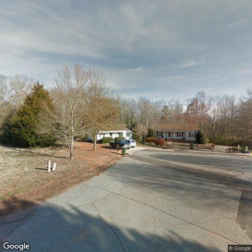 Primary Photo - 105 Crestdale Ave