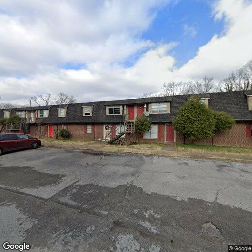 Primary Photo - 2410 Lyndon Ave
