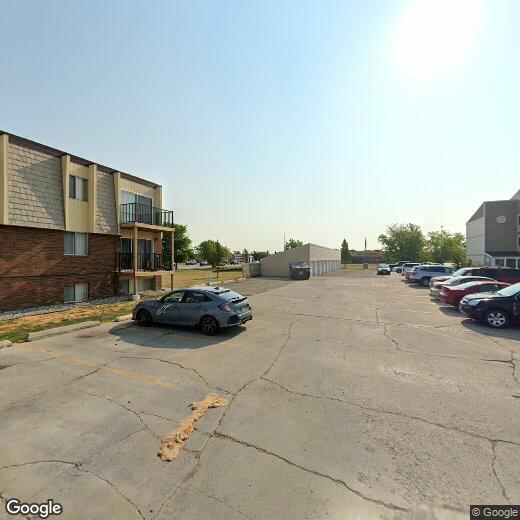 Primary Photo - 2561 Villa Dr S