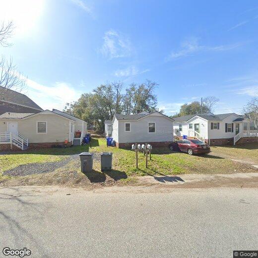 Primary Photo - 4991 Chateau Ave