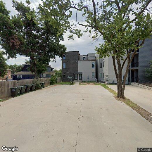 Primary Photo - 215 w. Symmes St. Norman, Ok 73069
