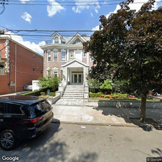Primary Photo - 2251-2280 80th St