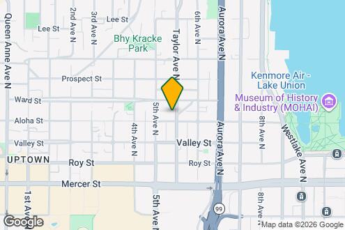 Orion Apartments photo'