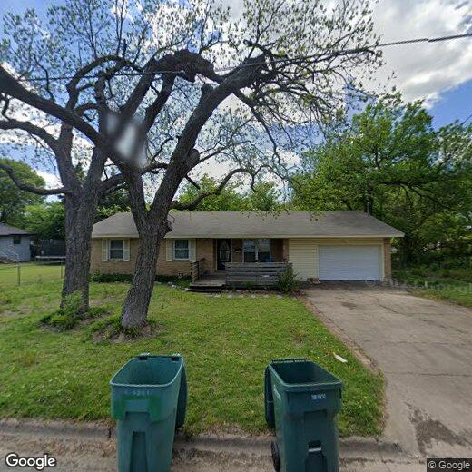 1120 S Rusk St, Sherman, TX 75090 House Rental in Sherman, TX