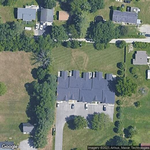 Primary Photo - 3 Bedroom, 2 Bath Townhouse