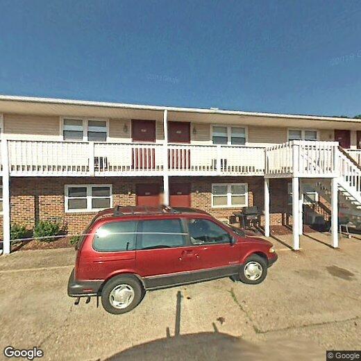 Primary Photo - 4400 Spring Valley Rd