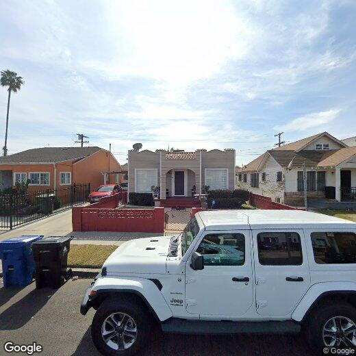 Foto principal - 1220 W 56th St