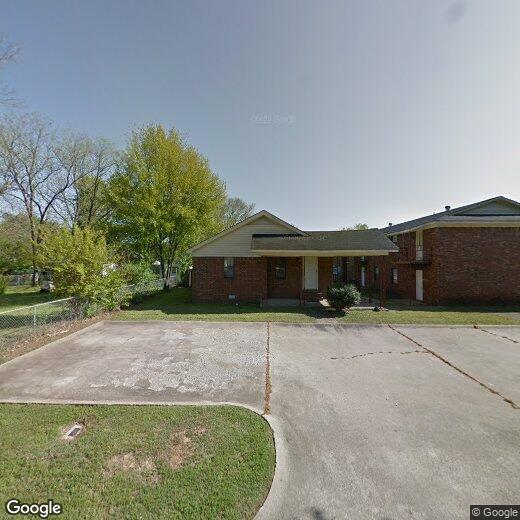 Primary Photo - 520 E K St