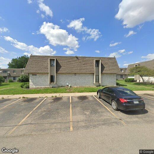 Primary Photo - 2 bedroom 1.5 bath apartment home