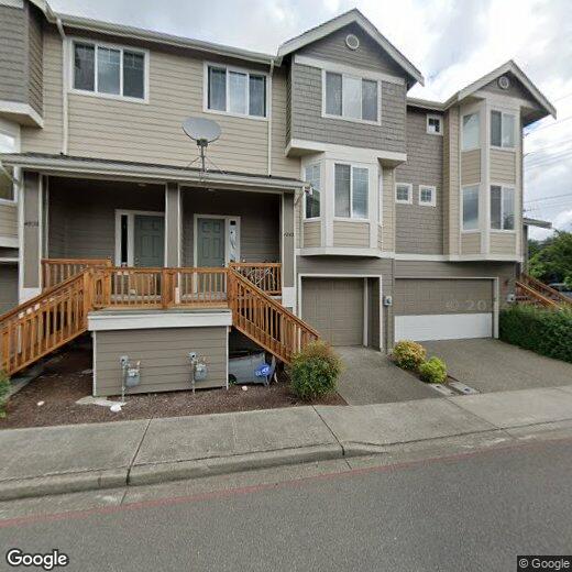Primary Photo - 4042 NE 4th Pl