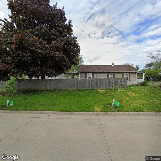 Primary Photo - 2759 E Washington Ave